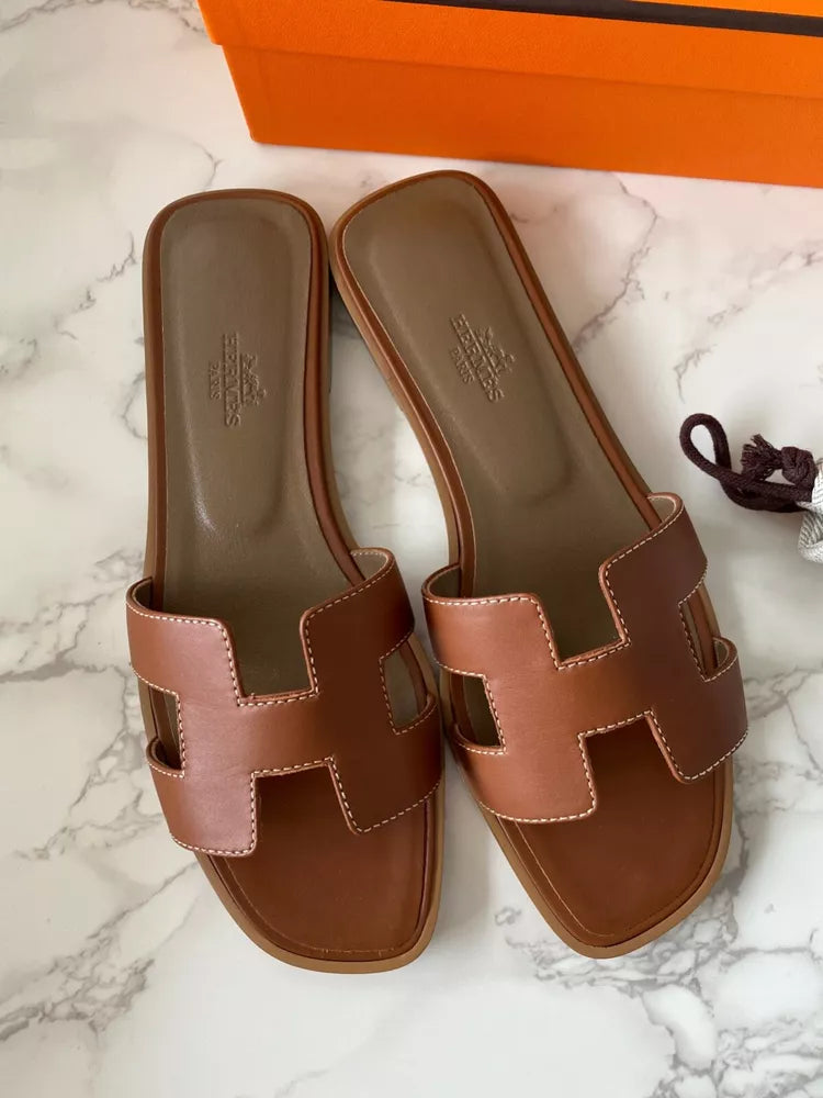 HERMES Oran Sandal Mules Slides Shoes Thong Sandals Gold